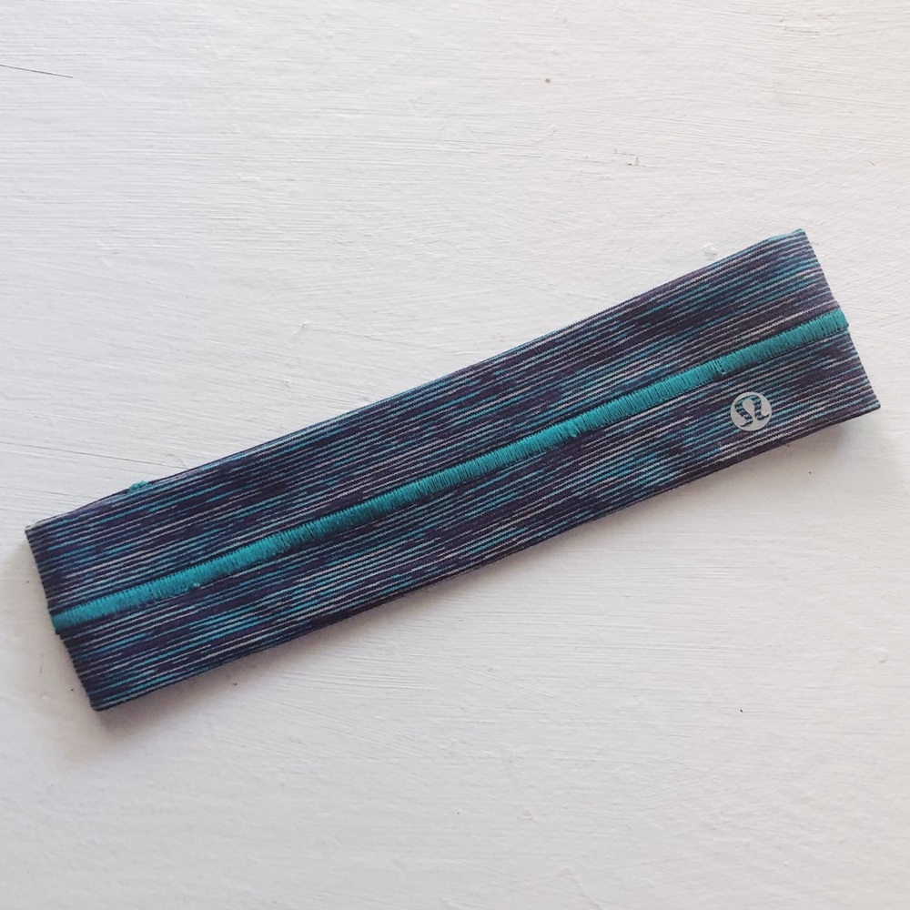 LULULEMON Fly Away Tamer Headband